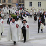 20 osób z całego kraju zostało przyjętych w Kielcach do Zakonu Rycerskiego Świętego Grobu Bożego w Jerozolimie / Kamil Król / Radio Kielce