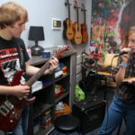 Zajęcia dla dzieci i młodzieży w pracowni Siemacha przy ulicy Radiowej w Kielcach / Kamil Król / Radio Kielce