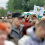 VI Spotkanie Integracyjne Dzieci i Młodzieży Niepełnosprawnej w Masłowie, Msza Święta, której przewodniczył Biskup Pomocniczy Marian Florczyk. / Wojciech Habdas / Radio Kielce