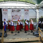 Gala finałowa "Jawor – u źródeł kultury" w Parku Etnograficznym w Tokarni. / Wojciech Habdas / Radio Kielce