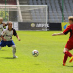 Klubowe Mistrzostwa Polski Dziewcząt U-16 w piłce nożnej . Mecz finałowy Bronowianka Kraków - Sztorm Gdynia / Wojciech Habdas / Radio Kielce