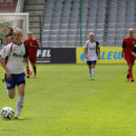 Klubowe Mistrzostwa Polski Dziewcząt U-16 w piłce nożnej . Mecz finałowy Bronowianka Kraków - Sztorm Gdynia / Wojciech Habdas / Radio Kielce