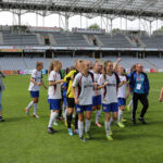 Klubowe Mistrzostwa Polski Dziewcząt U-16 w piłce nożnej . Radość ze zwycięstwa zawodniczek Sztormu Gdynia. / Wojciech Habdas / Radio Kielce