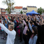 Na kieleckim Rynku odbyło się spotkanie modlitewne "Jezus robi różnicę". / Wojciech Habdas / Radio Kielce