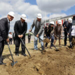 Uroczyste „Wbicie łopaty” pod budowę Centrum Rehabilitacji i Sportu / Wojciech Habdas / Radio Kielce