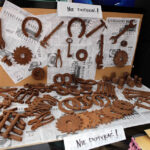 Święto Kielc. Ruszył jarmark na "Sienkiewce". Czekoladowe narzędzia do złudzenia przypominają prawdziwe. / Wojciech Habdas / Radio Kielce