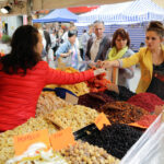 Święto Kielc. Ruszył jarmark na "Sienkiewce" / Wojciech Habdas / Radio Kielce