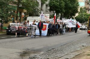 Manifestacja Ruchu Narodowego w Kielcach / Stanisław Blinstrub / Radio Kielce