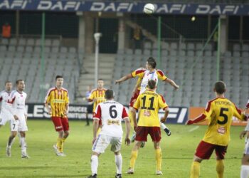 9. kolejka T-Mobile Ekstraklasy: mecz Korona Kielce - Górnik Zabrze / Kamil Król / Radio Kielce