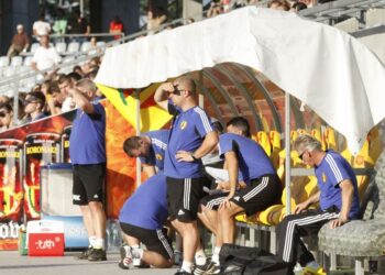 Ławka rezerwowych korony / Kamil Król / Radio Kielce
