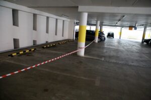 Zamknięty częściowo parking w Dzień Dziecka. / Stanisław Blinstrub / Radio Kielce