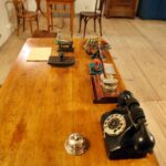 Nowa wystawa w Muzeum Wsi Kieleckiej. tym razem otwarto komisariat. / Stanisław Blinstrub / Radio Kielce