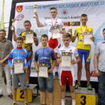 Mistrzostwa Makroregionu w kategorii młodzik i młodziczka - Bieliny, 5 lipca 2014 - dekoracja młodzików / Krzysztof Żołądek / Radio Kielce