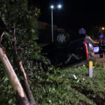 Dachowanie na ul. Jana Nowaka-Jeziorańskiego w Kielcach (28.07.2014) / Krzysztof Żołądek / Radio Kielce