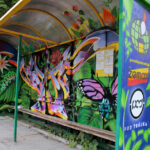 Przystanek przy ulicy Jagiellońskiej pomalowany przez grafficiarzy / Kamil Król / Radio Kielce