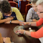 W środę zajęcia na Uniwersytecie Jana Kochanowskiego rozpoczęło 27 młodych naukowców z całego województwa. / Wojciech Habdas / Radio Kielce