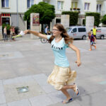 Świętokrzyskie na fali - Pl. Artystów. Odwiedziły nas dzieci z Siemachy. / Wojciech Habdas / Radio Kielce