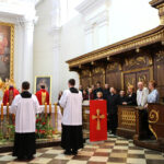 Msza Święta przed Koncertem Galowym Ogólnopolskiego Przeglądu Chórów Akademickich na Św, Krzyzu / Wojciech Habdas / Radio Kielce