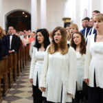 Msza Święta przed Koncertem Galowym Ogólnopolskiego Przeglądu Chórów Akademickich na Św, Krzyzu / Wojciech Habdas / Radio Kielce