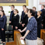 Msza Święta przed Koncertem Galowym Ogólnopolskiego Przeglądu Chórów Akademickich na Św, Krzyzu / Wojciech Habdas / Radio Kielce