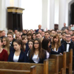 Msza Święta przed Koncertem Galowym Ogólnopolskiego Przeglądu Chórów Akademickich na Św, Krzyzu / Wojciech Habdas / Radio Kielce