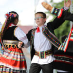 Harcerze biorący udział w 41 Międzynarodowym Harcerskim Festiwalu Kultury Młodzieży Szkolnej odebrali od prezydenta Kielc klucze do bram miasta / Wojciech Habdas / Radio Kielce