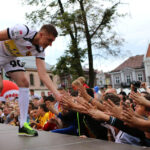 Prezentacja Korony na kieleckim Rynku. Wojciech Małecki / Wojciech Habdas / Radio Kielce