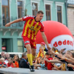 Prezentacja Korony na kieleckim Rynku. Daniel Gołębiewski / Wojciech Habdas / Radio Kielce