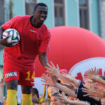 Prezentacja Korony na kieleckim Rynku. Nowy zawodnik - Boliguibia Moussa Ouatarra / Wojciech Habdas / Radio Kielce