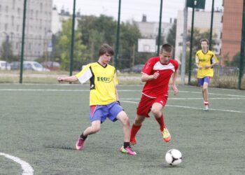 Wakacje z Futbolem, fragment meczu ćwierćfinałowego gimnazjów: Pogromcy Nadwagi - Kadra Czeczenii / Kamil Król / Radio Kielce