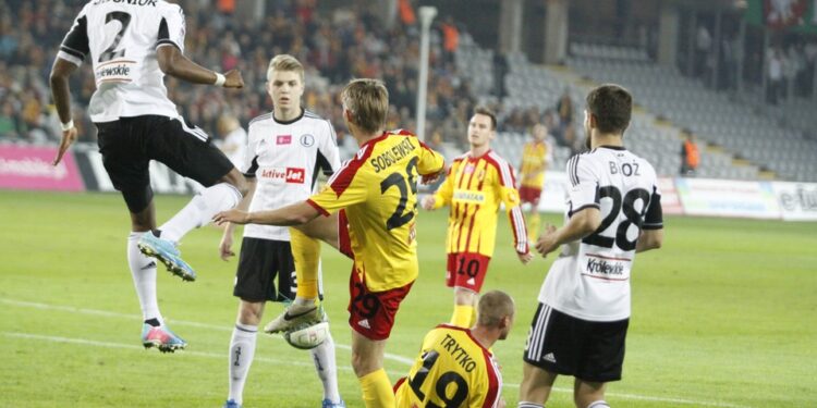 Fragment meczu Korona Kielce - Legia Warszawa / Kamil Król / Radio Kielce