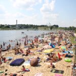 Niedziela nad zalewem w Łabędziowie koło Morawicy / Stanisław Blinstrub / Radio Kielce