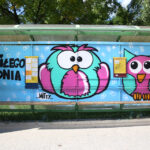 Kielce nabierają kolorów. Przystanek przy Alei Solidarności. / Piotr Michalski / Radio Kielce