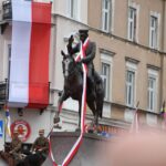 Uroczystości odsłonięcia pomnika Marszałka Józefa Piłsudskiego. / Stanisław Blinstrub / Radio Kielce