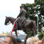 Uroczystości odsłonięcia pomnika Marszałka Józefa Piłsudskiego. / Stanisław Blinstrub / Radio Kielce