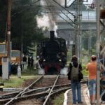 W miniony weekend w Skansenie Taboru Kolejowego w Chabówce odbyła się 10., jubileuszowa „Parowozjada”. Na tory wyjechały nie tylko napędzane parą lokomotywy, ale również zabytkowe wagony. Podczas dwudniowej imprezy można było podziwiać nie tylko parowozy, ale również wybrać się w podróż pociągiem retro. Tras było kilka, między innymi z Chabówki do Zakopanego / Robert Felczak / Radio Kielce