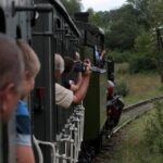 W miniony weekend w Skansenie Taboru Kolejowego w Chabówce odbyła się 10., jubileuszowa „Parowozjada”. Na tory wyjechały nie tylko napędzane parą lokomotywy, ale również zabytkowe wagony. Podczas dwudniowej imprezy można było podziwiać nie tylko parowozy, ale również wybrać się w podróż pociągiem retro. Tras było kilka, między innymi z Chabówki do Zakopanego / Robert Felczak / Radio Kielce