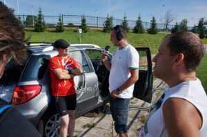 Świętokrzyskie na Fali - Bez Kofeiny - bieganie na stadionie lekkoatletycznym / Stanisław Blinstrub, Krzysztof Żoładek / Radio Kielce