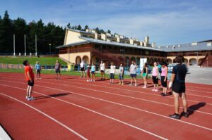 Świętokrzyskie na Fali - Bez Kofeiny - bieganie na stadionie lekkoatletycznym / Stanisław Blinstrub, Krzysztof Żoładek / Radio Kielce