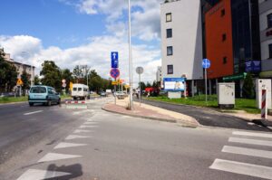 Budowa busapasów na ulicy Warszawskiej w Kielcach. / Stanislaw Blinstrub / Radio Kielce