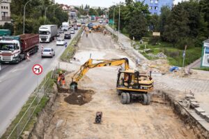 Budowa busapasów na ulicy Źródłowej w Kielcach. / Stanislaw Blinstrub / Radio Kielce