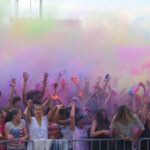 Festiwal Kolorów na dachu Galerii Korona w Kielcach / Kamil Król / Radio Kielce