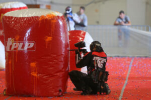 Pierwsze Halowe Mistrzostwa Polski w Paintballu w Targach Kielce / Kamil Król / Radio Kielce