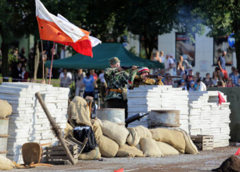 „Gloria Victis – Godni Pamięci”, Powstańcza rekonstrukcja na pl. Wolności / Wojciech Habdas / Radio Kielce