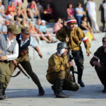 „Gloria Victis – Godni Pamięci”, Powstańcza rekonstrukcja na pl. Wolności / Wojciech Habdas / Radio Kielce