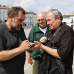 Pomnik Marszałka Józefa Piłsudskiego dotarł do Kielc.  Paweł Pietrusiński, autor rzeźby. / Wojciech Habdas / Radio Kielce