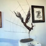 Retrospektywna wystawa prac Lubomira Tomaszewskiego otwarta została w Galerii Sztuki Współczesnej van Rij w Ćmielowie. / Teresa Czajkowska / Radio Kielce