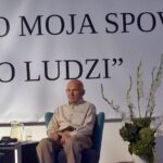 Retrospektywna wystawa prac Lubomira Tomaszewskiego otwarta została w Galerii Sztuki Współczesnej van Rij w Ćmielowie. / Teresa Czajkowska / Radio Kielce