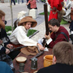 Pokazy historyczne na Rynku w Chęcinach (14 września 2014 r.) / Radio Kielce