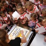 Wielka feta w galerii Korona (20 września 2014 r.) / Piotr Michalski / Radio Kielce